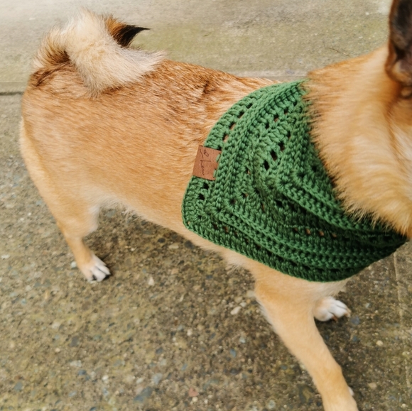 The Kovirian Kerchief Handmade Dog Bandana - Picture 4 of 5